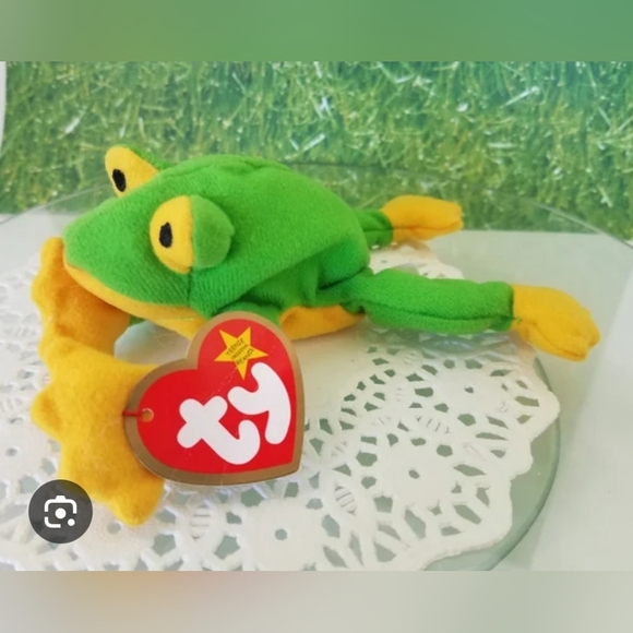Smoochy the Frog -  TY Teenie Beanie Baby - Picture 1 of 10